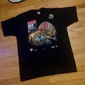1992 Chicago Bulls Back 2 Back Champions T-Shirt Nwt